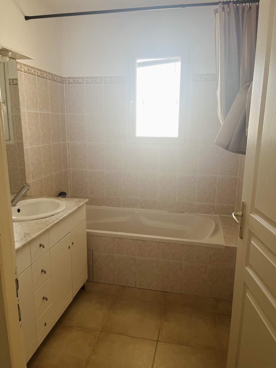 Maison - Gignac la nerthe