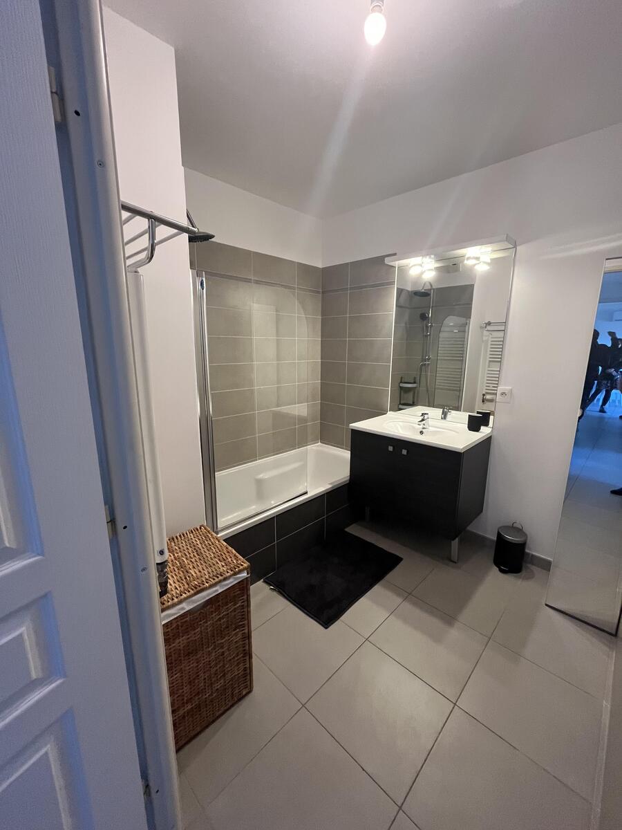 Appartement - Ensu�s-la-Redonne